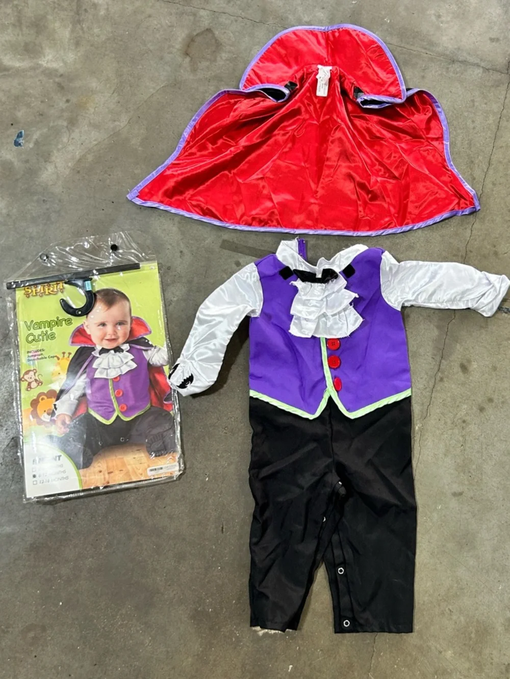 Spirit Halloween Dracula Costume Count Cutie Vampire Infant Size 6-12 Months NEW